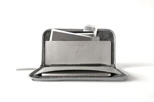 TRAVEL IPHONE WALLET, grey Aniline leather