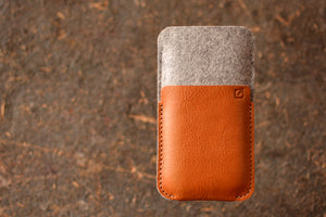 IPHONE WALLET, grey wool felt + TAN leather